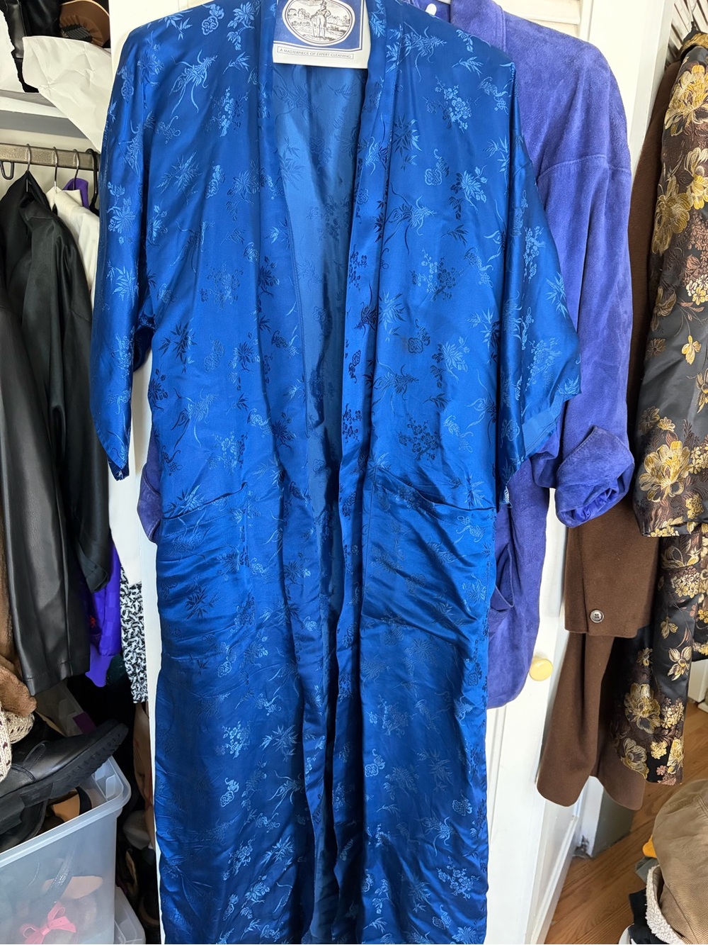 Vintage Silk-Effect Blue Floral Long Kimono Robe
